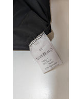 La garantie Once Again : 558465 vêtements d'occasion de marque en état irréprochable.