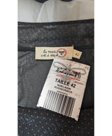 Élégance responsable avec cette pièce vintage 558496 en parfait état, sélectionnée par Once Again.