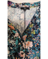 La garantie Once Again : 558626 vêtements d'occasion de marque en état irréprochable.