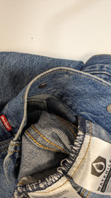 Le choix intelligent pour la mode durable, cette pièce 558640 Once Again allie parfait état et prix abordable.