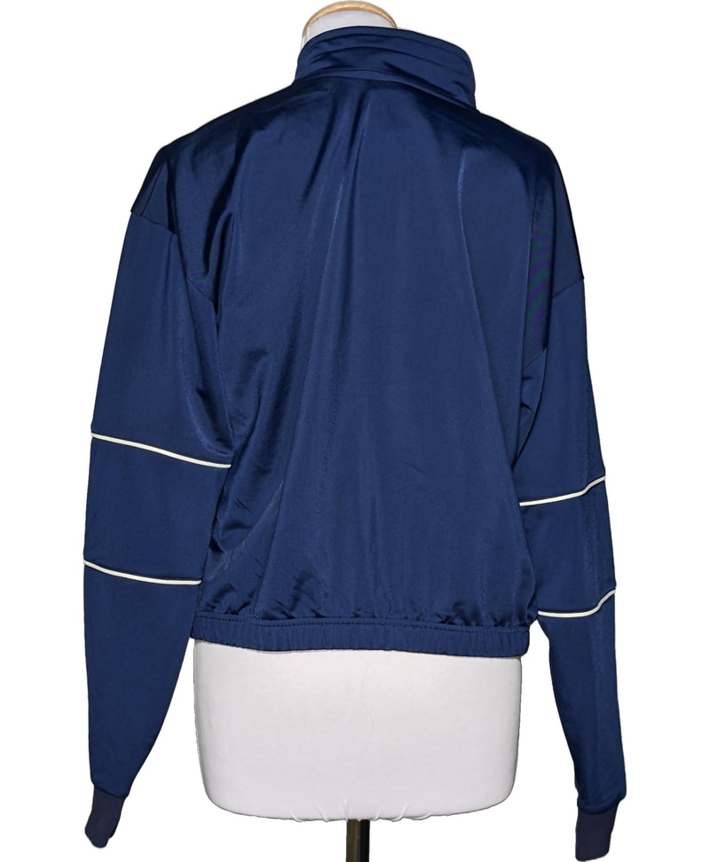 Shopping simplifié avec Once Again pour 558666 : trouvez des pièces uniques en très bon état en quelques clics.