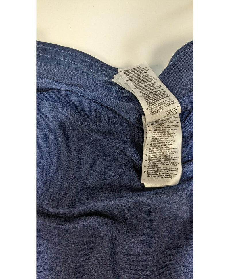 Le choix intelligent pour la mode durable, cette pièce 558666 Once Again allie parfait état et prix abordable.