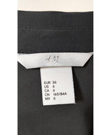 Expérience d'achat simple et satisfaisante pour cette fripe 560179 de qualité, offert par Once Again.