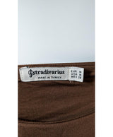 560438 Once Again, la référence de la friperie en ligne pour des achats de vêtements d'occasion sans souci et en état parfait.