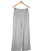 La garantie Once Again : 560707 vêtements d'occasion de marque en état irréprochable.