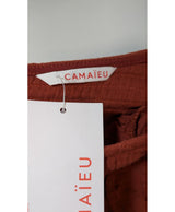 La garantie Once Again : 560861 vêtements d'occasion de marque en état irréprochable.