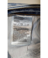 La garantie Once Again : 560897 vêtements d'occasion de marque en état irréprochable.
