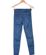 La garantie Once Again : 560949 vêtements d'occasion de marque en état irréprochable.