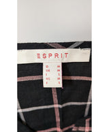 La garantie Once Again : 560978 vêtements d'occasion de marque en état irréprochable.