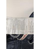 Le choix intelligent pour la mode durable, cette pièce 561018 Once Again allie parfait état et prix abordable.
