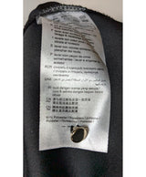 Expérience d'achat simple et satisfaisante pour cette fripe 561079 de qualité, offert par Once Again.