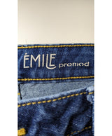 Expérience d'achat simple et satisfaisante pour cette fripe 561274 de qualité, offert par Once Again.