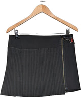 Élégance responsable avec cette pièce vintage 561533 en parfait état, sélectionnée par Once Again.