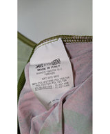 La garantie Once Again : 561535 vêtements d'occasion de marque en état irréprochable.