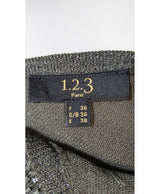 561555 Once Again, la référence de la friperie en ligne pour des achats de vêtements d'occasion sans souci et en état parfait.