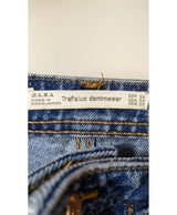 Expérience d'achat simple et satisfaisante pour cette fripe 561582 de qualité, offert par Once Again.