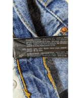 Expérience d'achat simple et satisfaisante pour cette fripe 561589 de qualité, offert par Once Again.