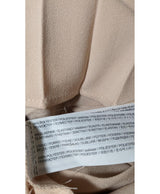 Expérience d'achat simple et satisfaisante pour cette fripe 561656 de qualité, offert par Once Again.