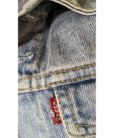 Le choix intelligent pour la mode durable, cette pièce 561684 Once Again allie parfait état et prix abordable.