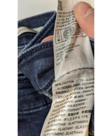 La garantie Once Again : 561710 vêtements d'occasion de marque en état irréprochable.