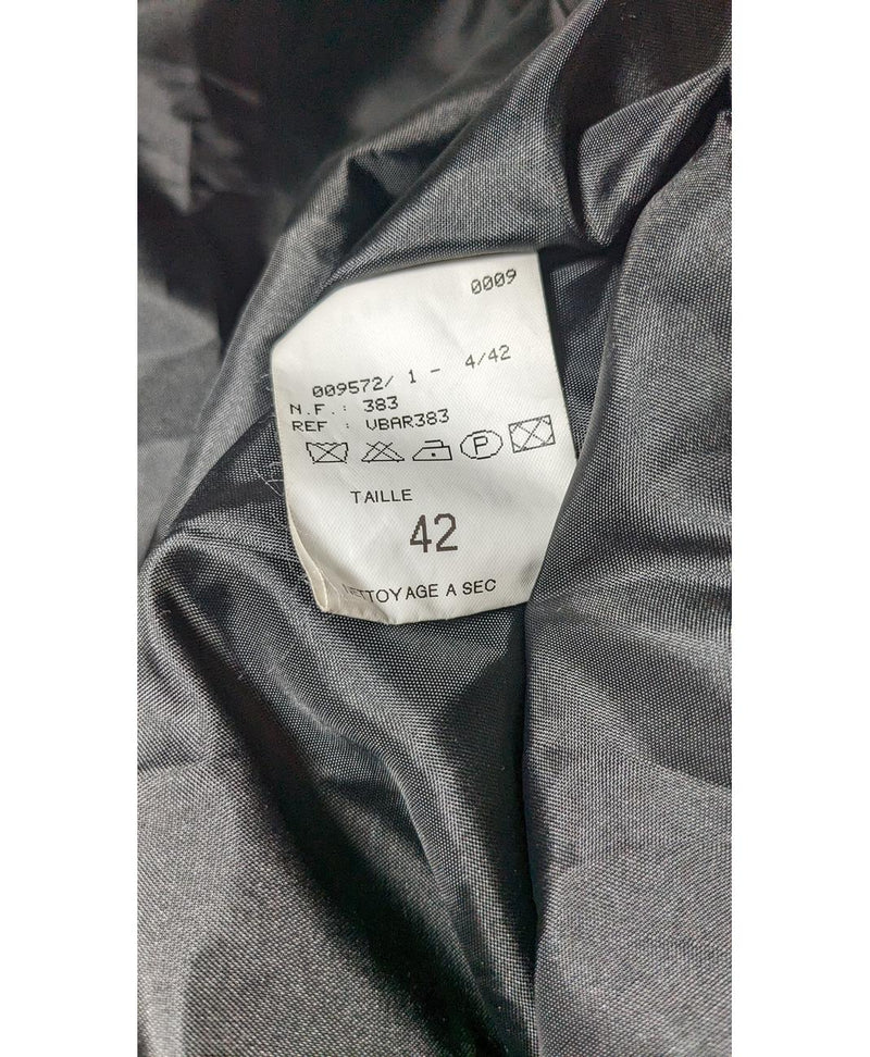 561802 - Vêtement d'occasion certifié par Once Again, qualité et durabilité à prix accessible.