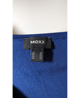 Expérience d'achat simple et satisfaisante pour cette fripe 561832 de qualité, offert par Once Again.