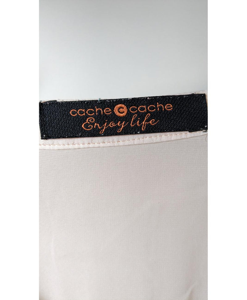 Élégance responsable avec cette pièce vintage 561852 en parfait état, sélectionnée par Once Again.