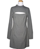 La garantie Once Again : 561894 vêtements d'occasion de marque en état irréprochable.