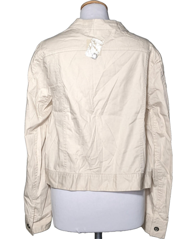 Expérience d'achat simple et satisfaisante pour cette fripe 562168 de qualité, offert par Once Again.