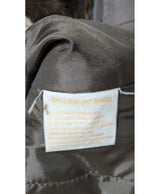 562208 Once Again, la référence de la friperie en ligne pour des achats de vêtements d'occasion sans souci et en état parfait.