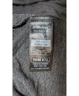 Shopping simplifié avec Once Again pour 562268 : trouvez des pièces uniques en très bon état en quelques clics.