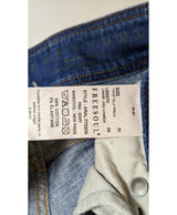 Shopping simplifié avec Once Again pour 562382 : trouvez des pièces uniques en très bon état en quelques clics.