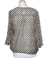 Le choix intelligent pour la mode durable, cette pièce 562433 Once Again allie parfait état et prix abordable.