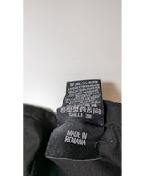 Le choix intelligent pour la mode durable, cette pièce 562445 Once Again allie parfait état et prix abordable.
