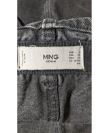 Le choix intelligent pour la mode durable, cette pièce 562472 Once Again allie parfait état et prix abordable.