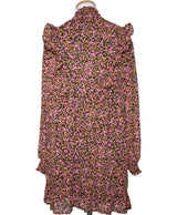 La garantie Once Again : 562520 vêtements d'occasion de marque en état irréprochable.