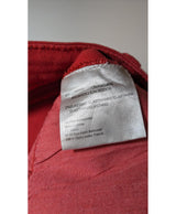562620 Once Again, la référence de la friperie en ligne pour des achats de vêtements d'occasion sans souci et en état parfait.
