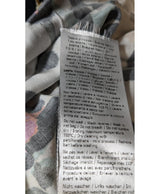 Élégance responsable avec cette pièce vintage 562637 en parfait état, sélectionnée par Once Again.