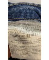 562828 Once Again, la référence de la friperie en ligne pour des achats de vêtements d'occasion sans souci et en état parfait.