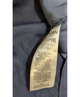 Expérience d'achat simple et satisfaisante pour cette fripe 562884 de qualité, offert par Once Again.