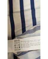 562960 Once Again, la référence de la friperie en ligne pour des achats de vêtements d'occasion sans souci et en état parfait.