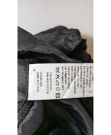 563027 Once Again, la référence de la friperie en ligne pour des achats de vêtements d'occasion sans souci et en état parfait.