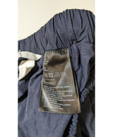 Expérience d'achat simple et satisfaisante pour cette fripe 563073 de qualité, offert par Once Again.