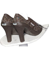 Le choix intelligent pour la mode durable, cette pièce 563088 Once Again allie parfait état et prix abordable.