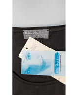 Expérience d'achat simple et satisfaisante pour cette fripe 563094 de qualité, offert par Once Again.