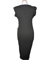 Expérience d'achat simple et satisfaisante pour cette fripe 563142 de qualité, offert par Once Again.