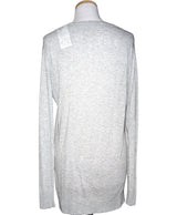 Expérience d'achat simple et satisfaisante pour cette fripe 563281 de qualité, offert par Once Again.