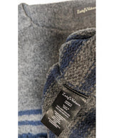 563284 Once Again, la référence de la friperie en ligne pour des achats de vêtements d'occasion sans souci et en état parfait.