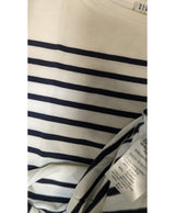 Le choix intelligent pour la mode durable, cette pièce 563293 Once Again allie parfait état et prix abordable.