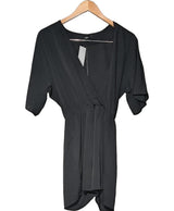 563410 Once Again, la référence de la friperie en ligne pour des achats de vêtements d'occasion sans souci et en état parfait.